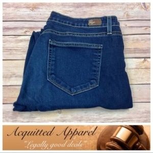 Paige Peg Leg Skinny Jeans Dark Wash Stretchy